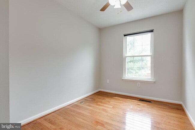 Building Photo - 8125 Gray Stone Ln
