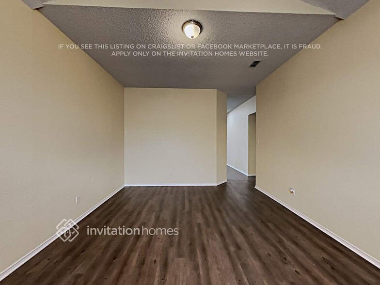 Building Photo - 6316 Fern Meadow Dr