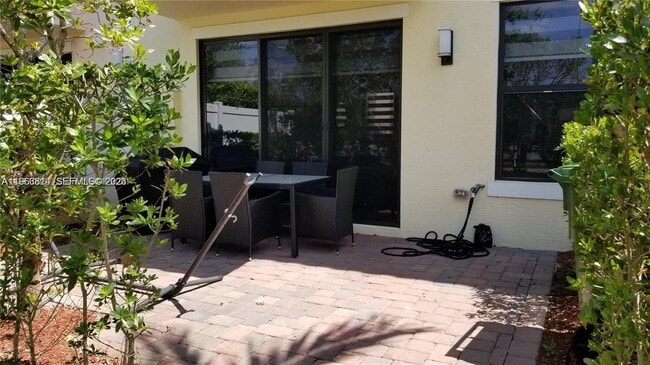 Building Photo - 20945 NW 1st Dr