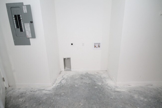 Building Photo - Stunning 4BR/2BA Palm Bay Retreat with Modern Upgrades & Oversized Lot!!