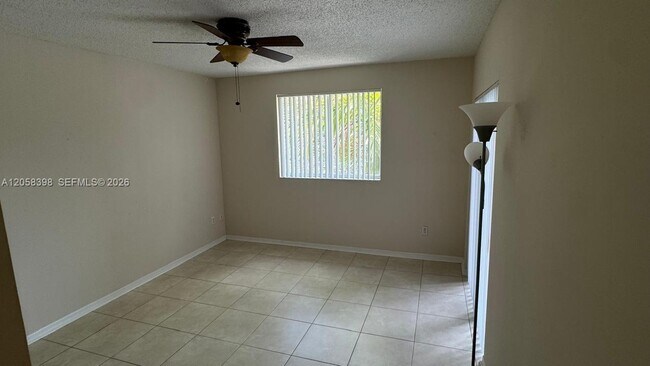 Building Photo - 2600 S University Dr