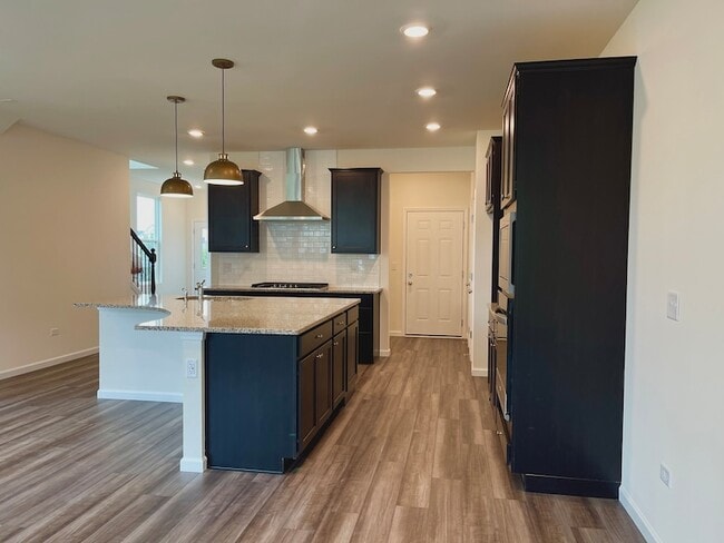 Building Photo - 721 Dropseed Ln