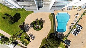 Building Photo - 2701 N Ocean Blvd