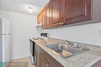 Building Photo - 4331 NW 19th St