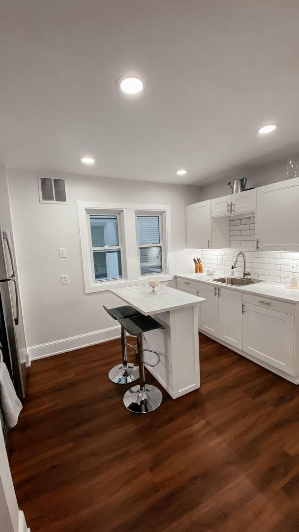 Building Photo - Annesley - 1438-1440 S 72nd Street