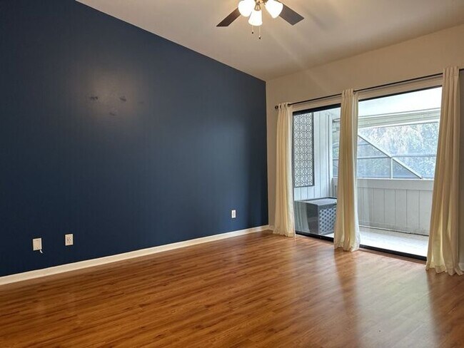 Building Photo - CARROLLWOOD VILLAGE REMODELED TOWNHOUSE