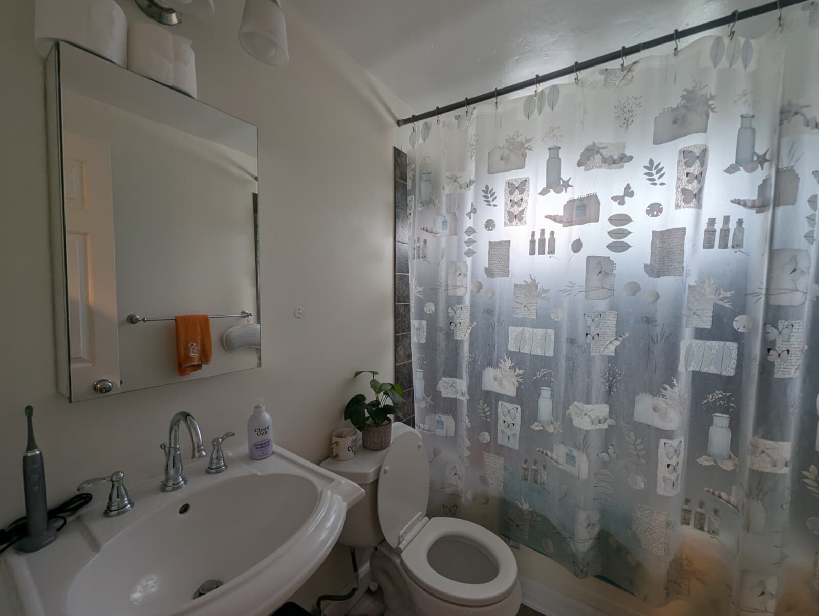 Building Photo - 3259 Bramson Pl