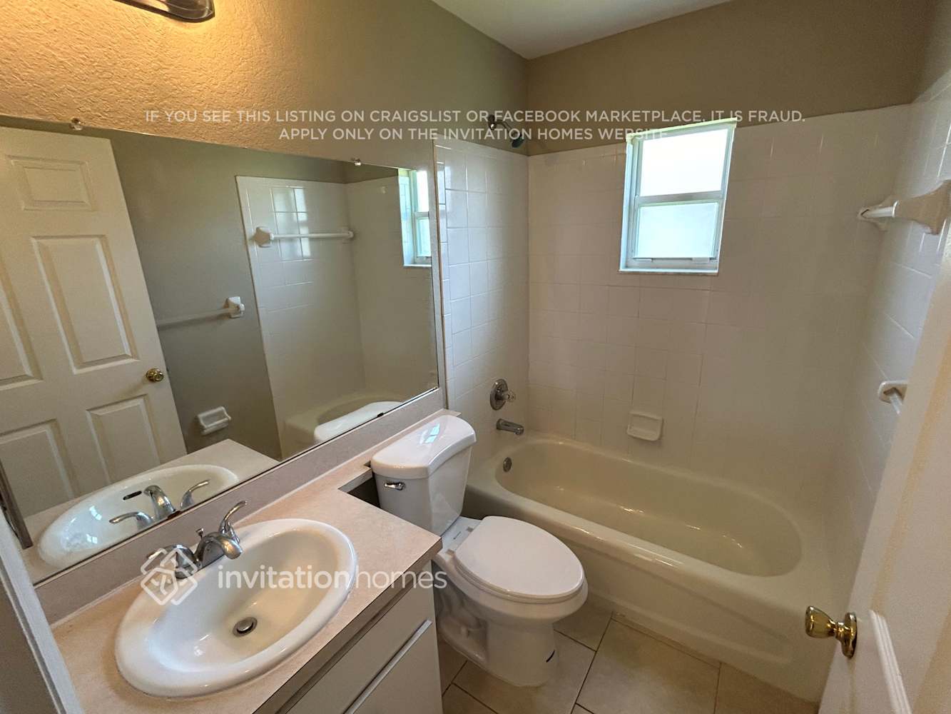 Building Photo - 8425 Split Creek Cir