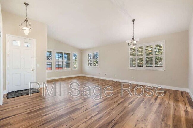 Building Photo - 4276 Talladega Dr