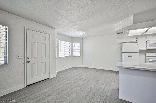 Building Photo - 7957 Lions Rock Way