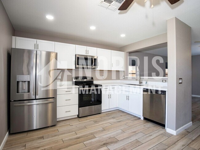 Building Photo - Beautiful Remodeled Home with 3 Rooms