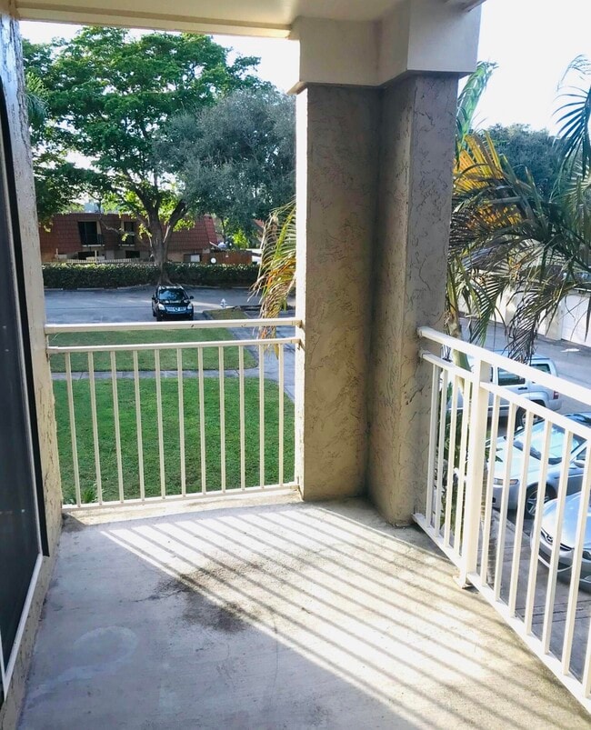 Building Photo - 1780 Palm Cove Blvd