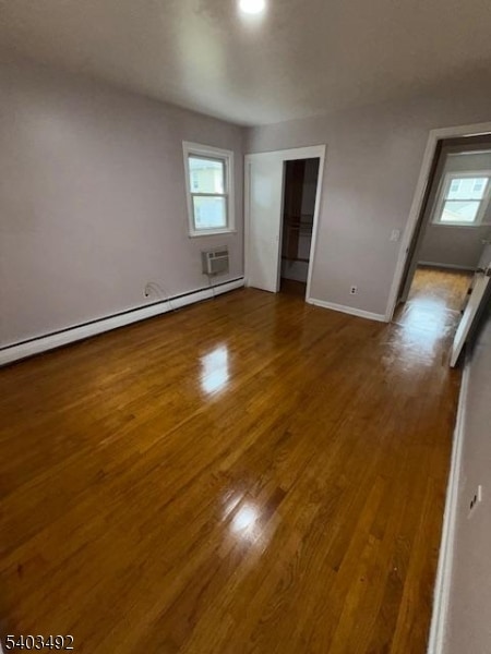 Building Photo - 134 Oak St