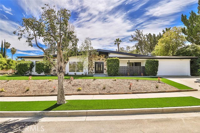 Building Photo - 23540 Kivik St