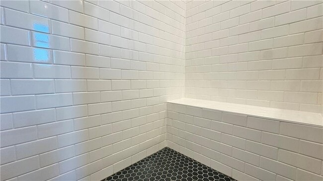 Building Photo - 2678 Evers Dr NE