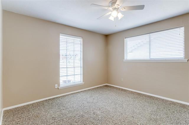 Building Photo - 7706 El Pensador Dr