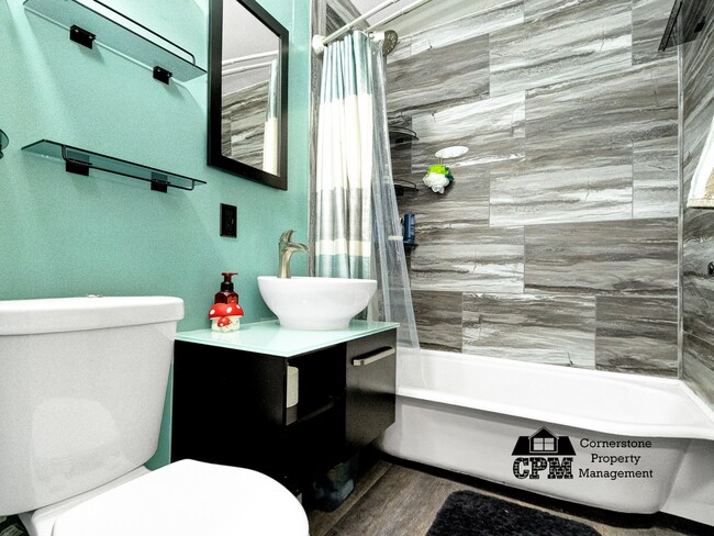 Building Photo - Cozy cul-de-sac home