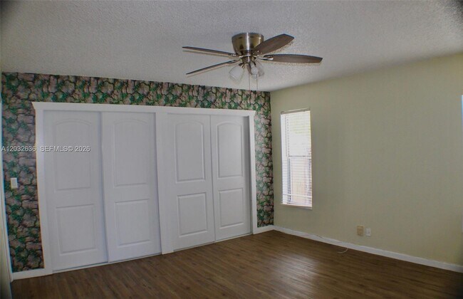 Building Photo - 10784 NW 23rd Ct