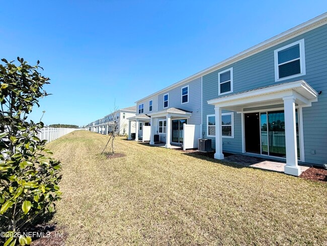 Building Photo - 312 Cherry Elm Dr