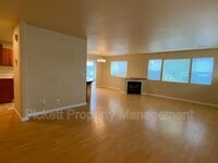 Building Photo - 1118 Park Ave