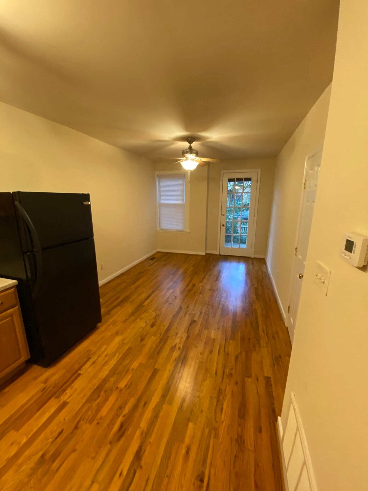 Building Photo - 3019 Ellwood Ave