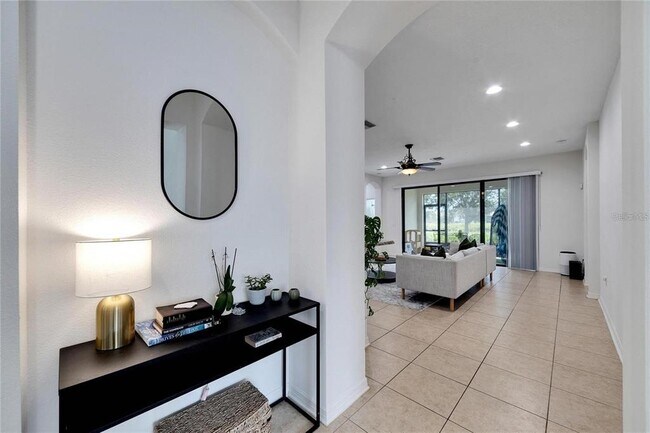 Building Photo - 307 Star Shell Dr