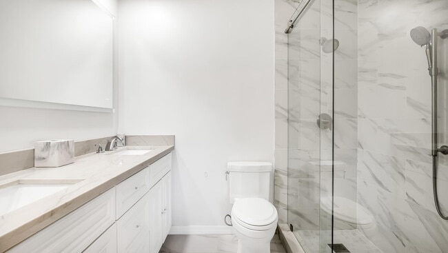 Building Photo - 240 Captains Walk