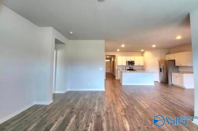 Building Photo - 101 Canonbury Dr