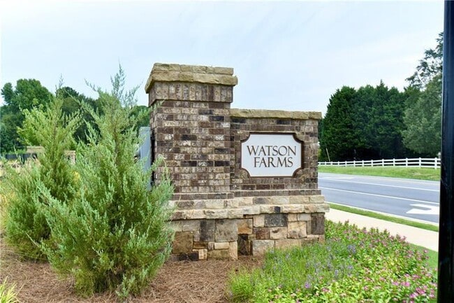 Building Photo - 1588 Hay Patch Ln