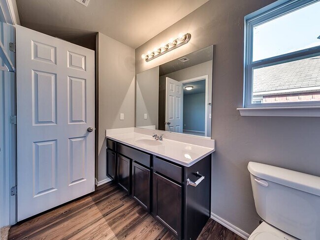 Building Photo - 9817 Glover River Dr
