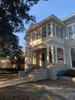 Building Photo - 2427 Vineville Ave