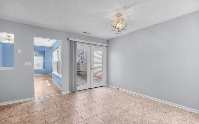Building Photo - 1553 Wynd Crest Way