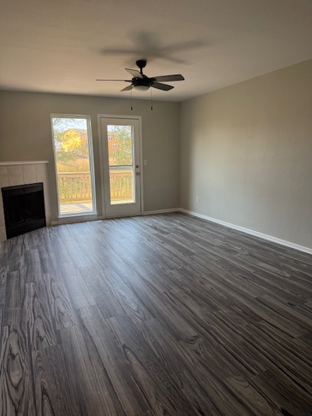 Building Photo - 8720 N Cleveland Ave