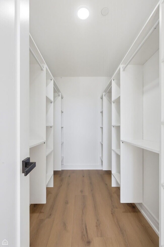 Building Photo - 2718 Budd St