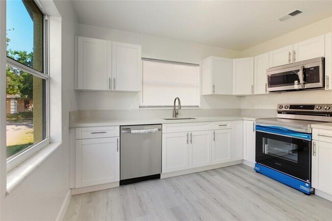 Building Photo - 2825 Church Ave