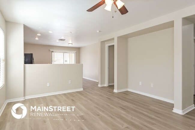 Building Photo - 6936 S Blueeyes Dr