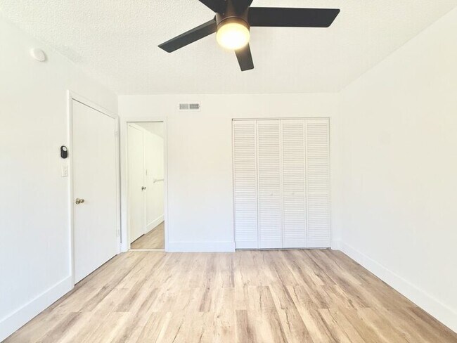 Building Photo - 7517 Pitch Pine Cir