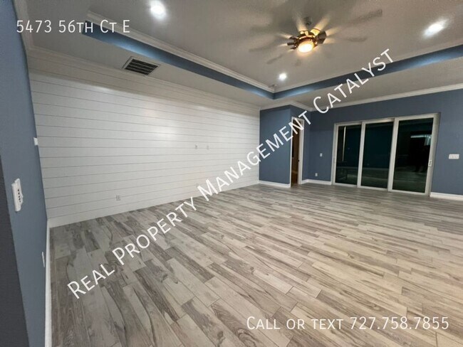 Building Photo - 5473 56th Ct E