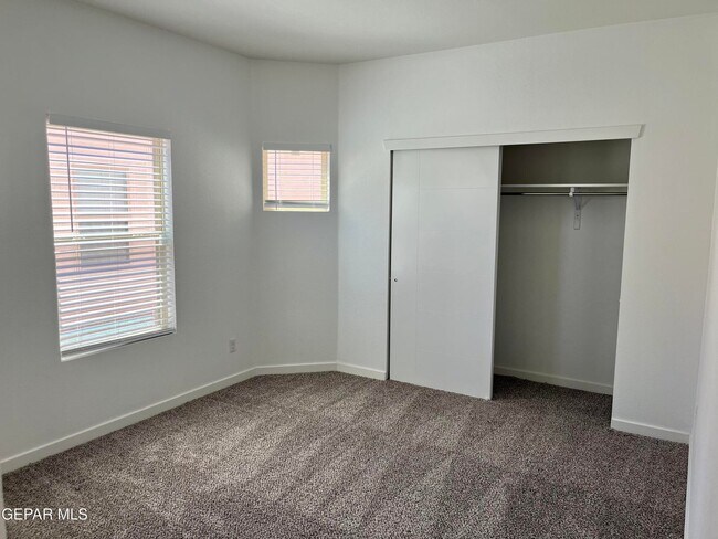 Building Photo - 14836 John McNeely Ave
