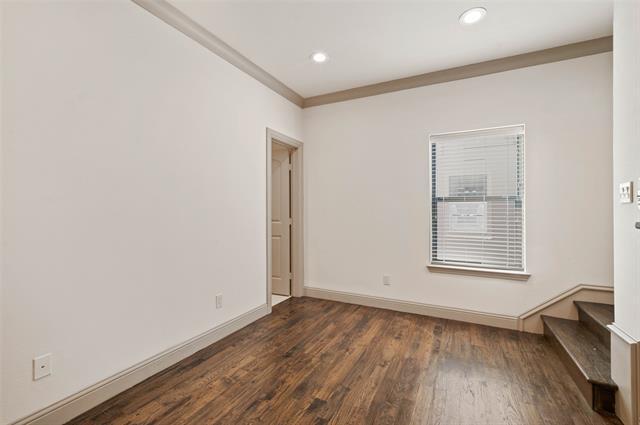Building Photo - 3134 Ross Ave