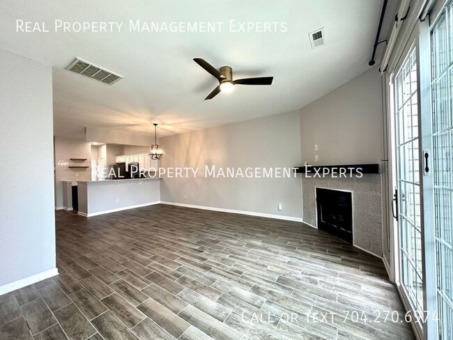 Building Photo - 1318 Anthem Ct
