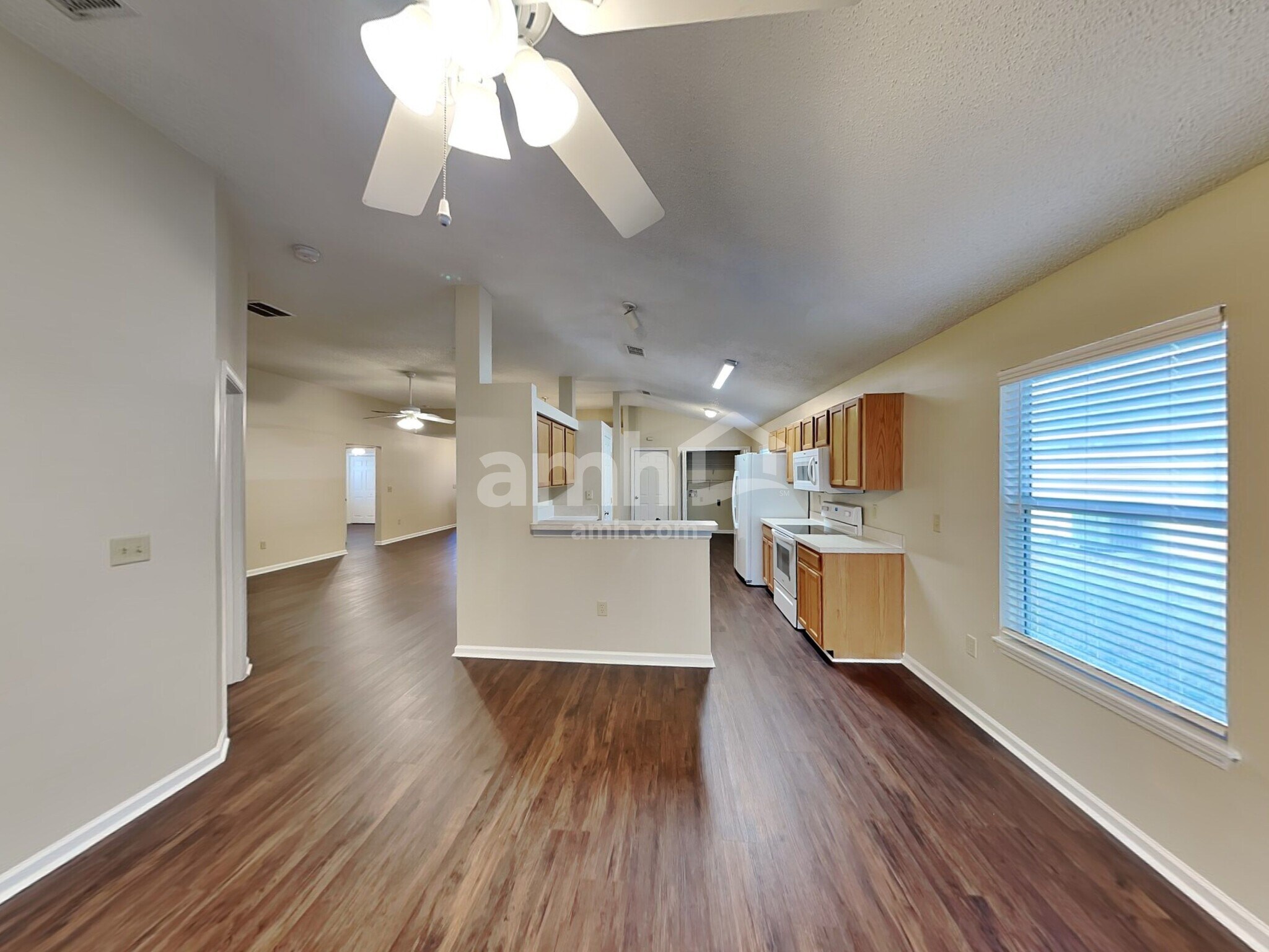 Building Photo - 2708 Secret Harbor Dr