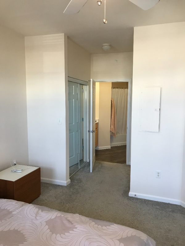 Building Photo - 22581 Lost Creek Terrace