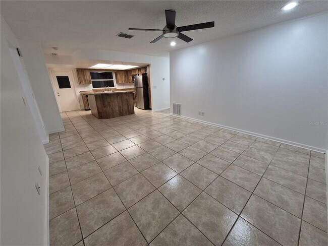 Building Photo - 2924 Ripplewood Dr