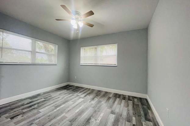 Building Photo - 716 Lund Cir