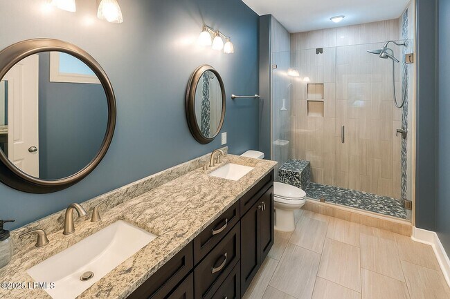 Building Photo - 29 Downing Dr