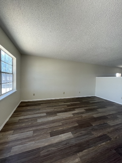 Building Photo - 10828 Cardigan Dr