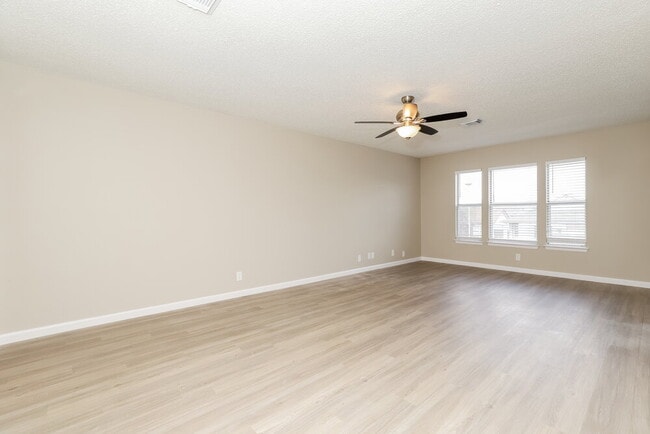 Building Photo - 5830 Summer Fest Dr