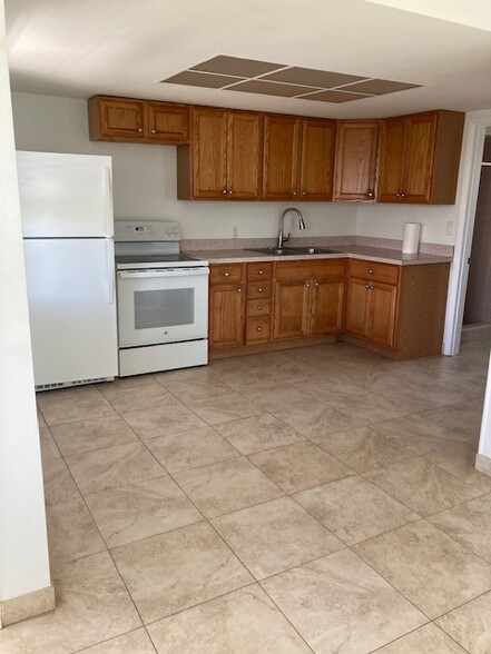 Building Photo - 13291 McGregor Blvd