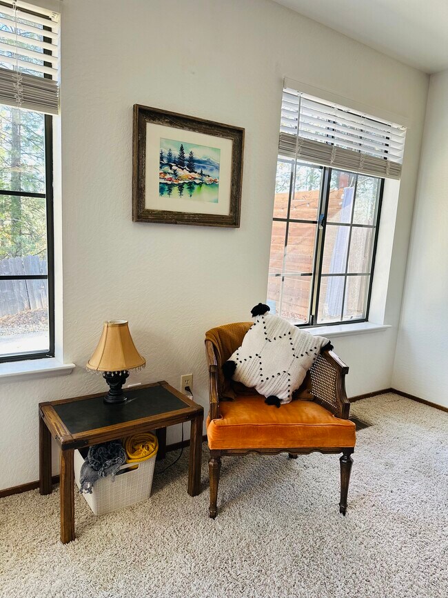 Building Photo - 22689 Cedar Pines Ave